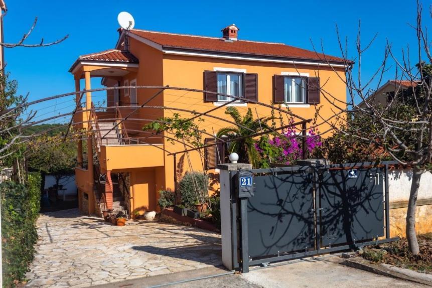 Apartments Ellen Banjole Dış mekan fotoğraf